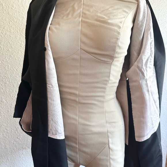 Japanese Traditional Black Haori Kimono Jacket - Picture 12 of 16